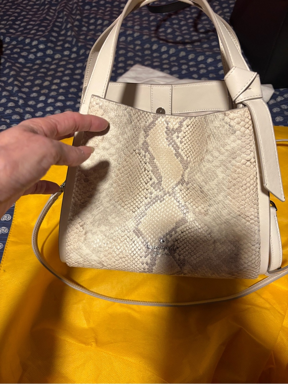 Beige Kate spade knotted carry all Snake-Embossed